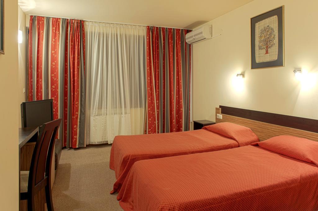 Hotel Luxor Melnik  Exterior photo